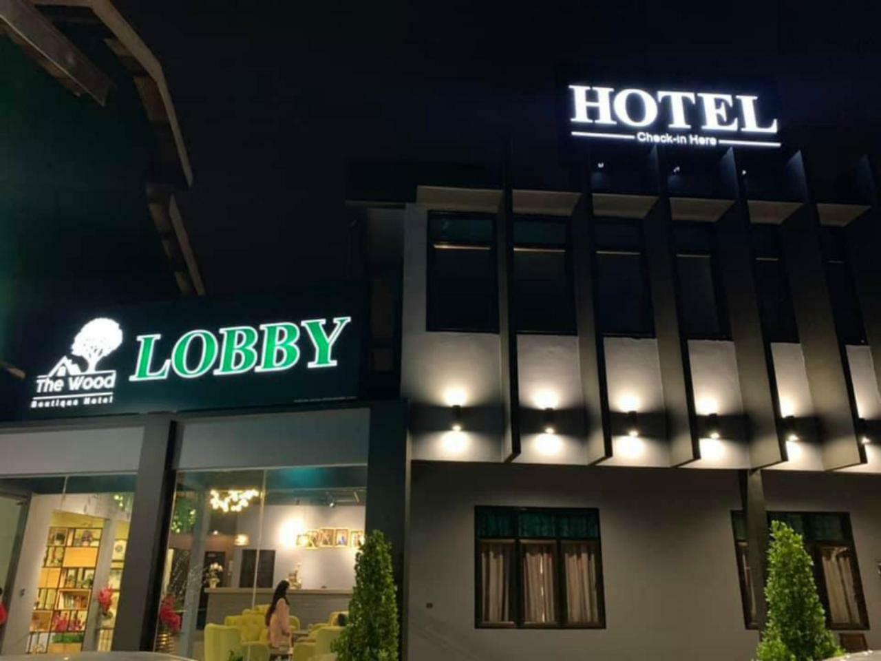 The Wood Boutique Hotel Muar Exteriör bild